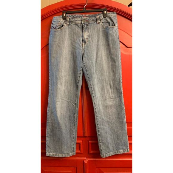 Venezia 18 Average Medium Blue Wide Leg Denim Jeans Red Stitching Stretch EUC - Picture 1 of 4